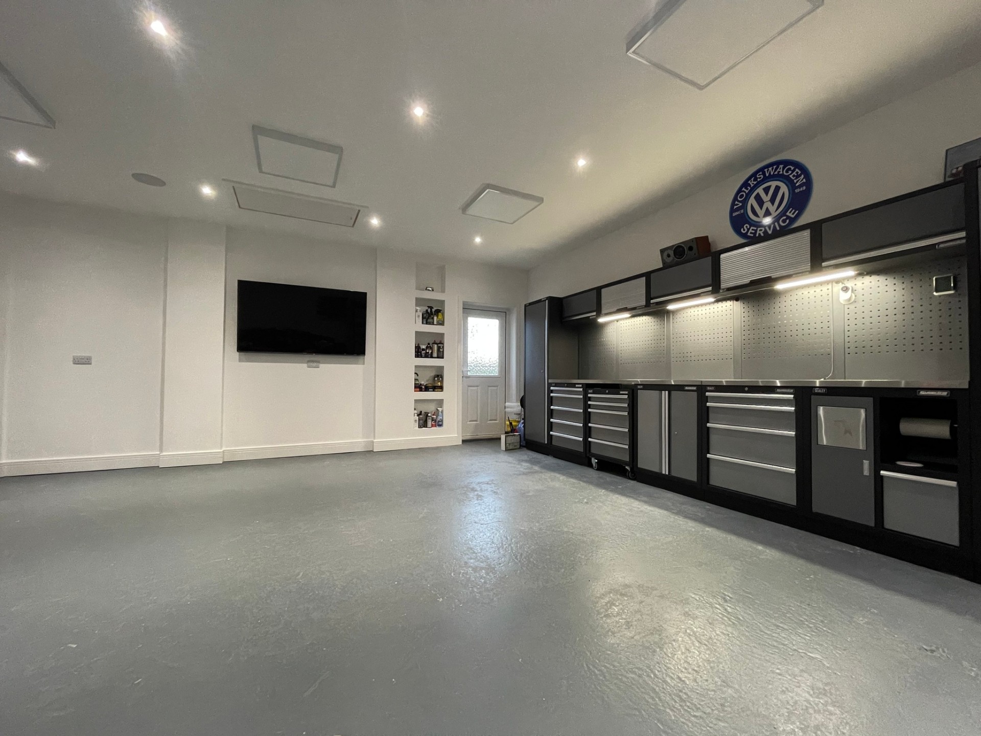 Audio & Lighting installation 3