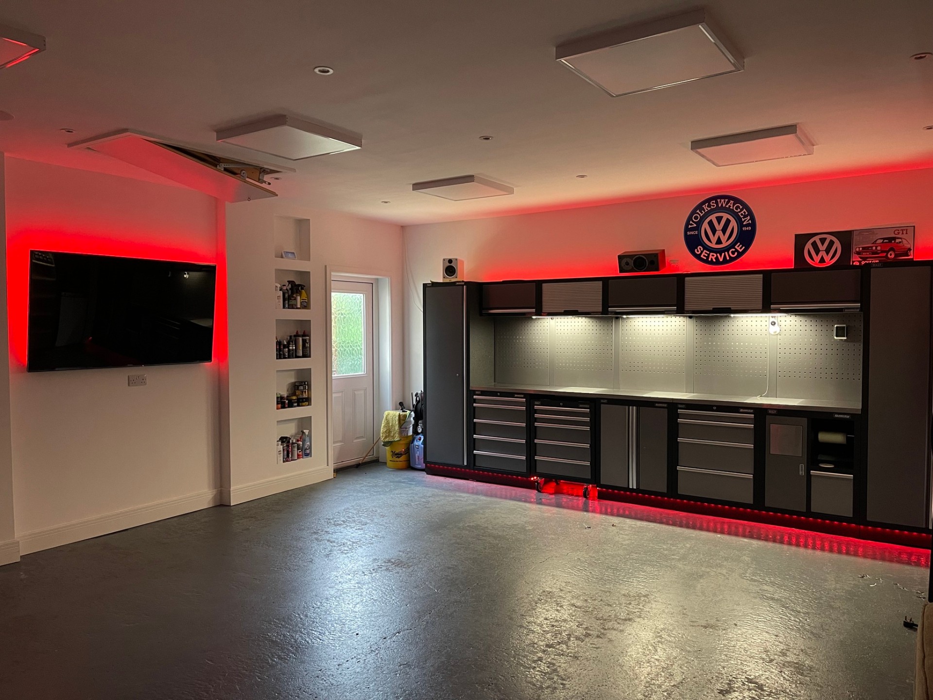 Audio & Lighting installation 2